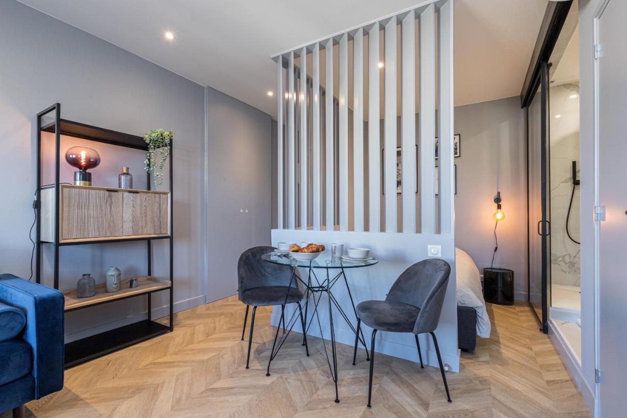 1 Su Ede - Dernier Etage Ascenseur - 1 Min Plage Et Zone Pietonne Nisa Exterior foto