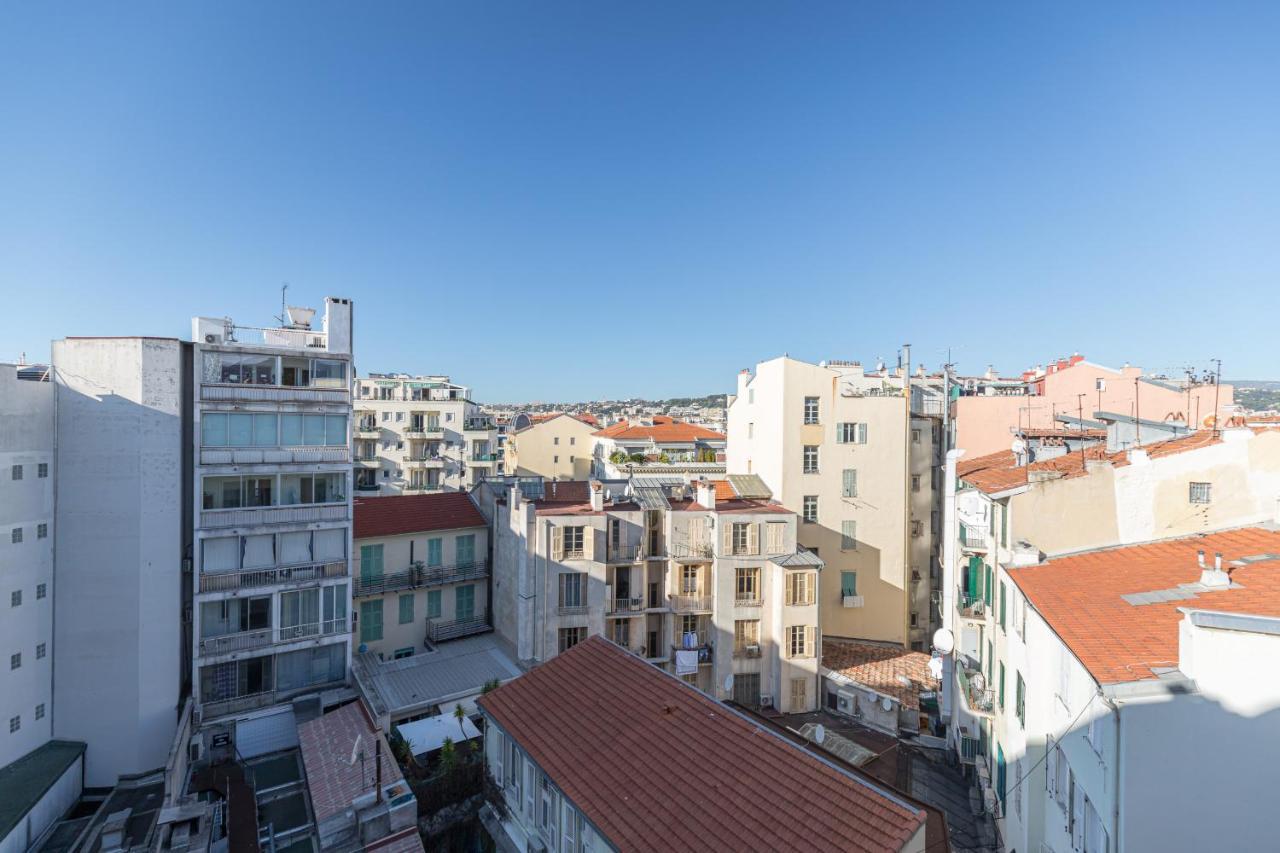 1 Su Ede - Dernier Etage Ascenseur - 1 Min Plage Et Zone Pietonne Nisa Exterior foto