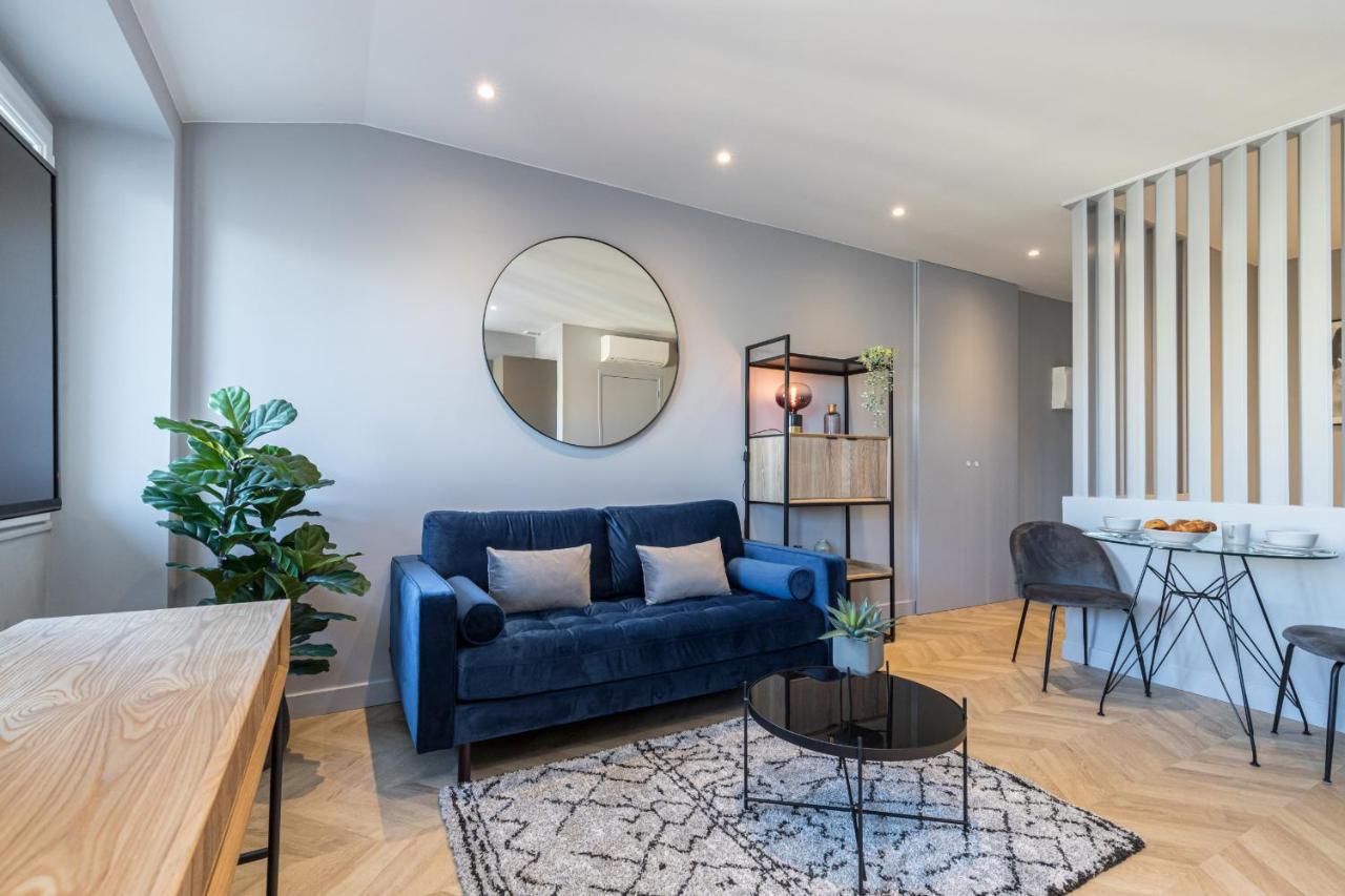 1 Su Ede - Dernier Etage Ascenseur - 1 Min Plage Et Zone Pietonne Nisa Exterior foto
